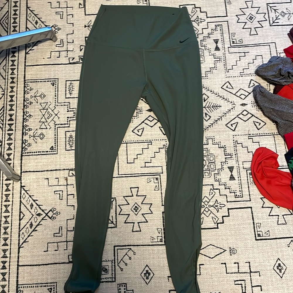 Nike dri-fit dark sage leggings
